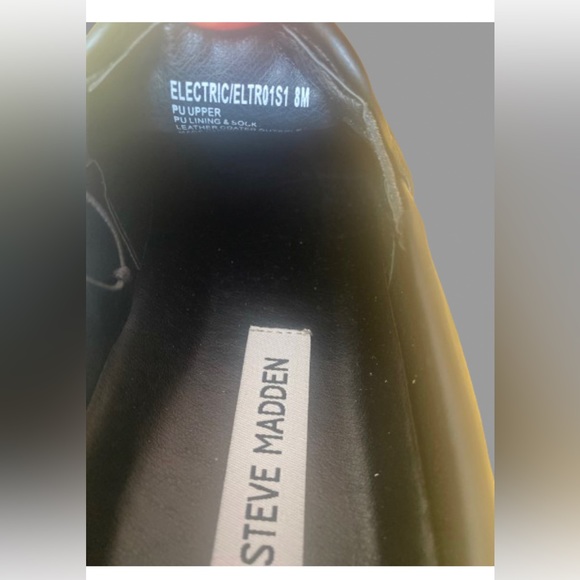 STEVE MADDEN Quilted Slip-on - New in box! - Picture 10 of 12